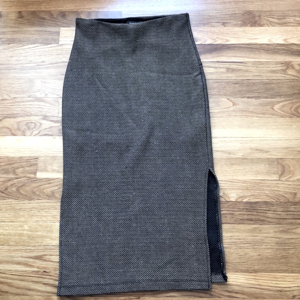 Bebe Bronze Pull-On Skirt with Side Slits